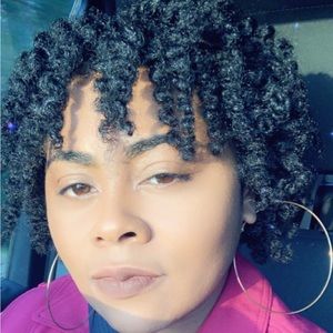 Meet your Posher, Veronica